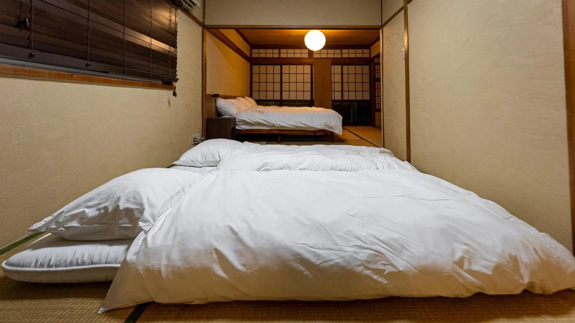 Apartment Ferienwohnung Yugen Bainan Ōsaka